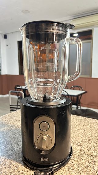 Licuadora Braun Negra