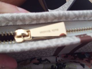 Riñonera Michael Kors Beige y Marrón