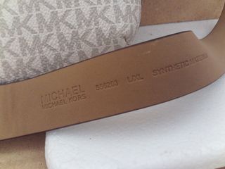 Riñonera Michael Kors Beige y Marrón