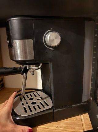 Cafetera Cecotec Negra y Plateada