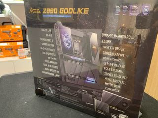 MSI MEG Z690 GODLIKE Placa Base