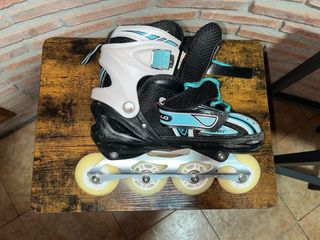 Patines 4 Ruedas con luces + Casco
