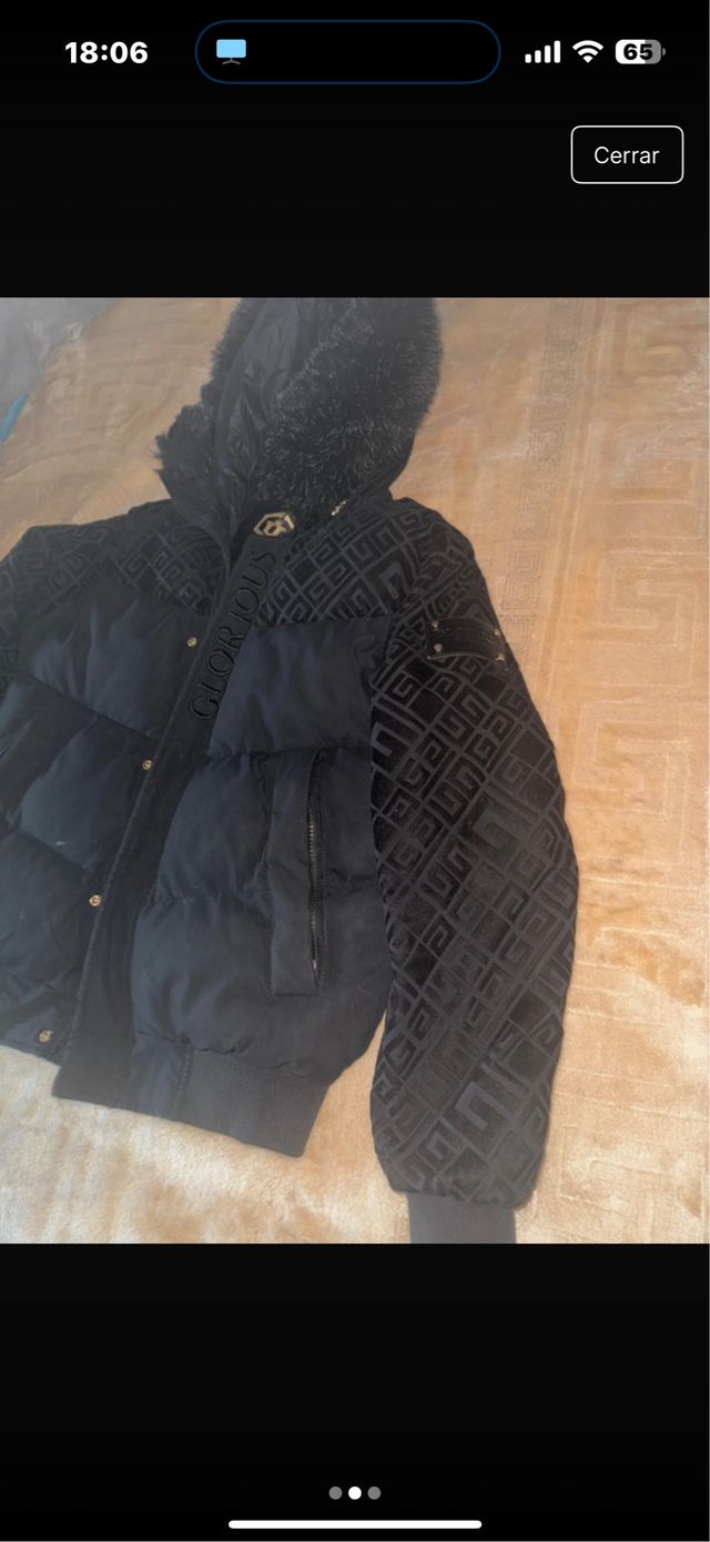 Abrigo acolchado hombre negro