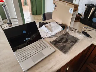 HP Pavilion x360 14 Touch 2in1