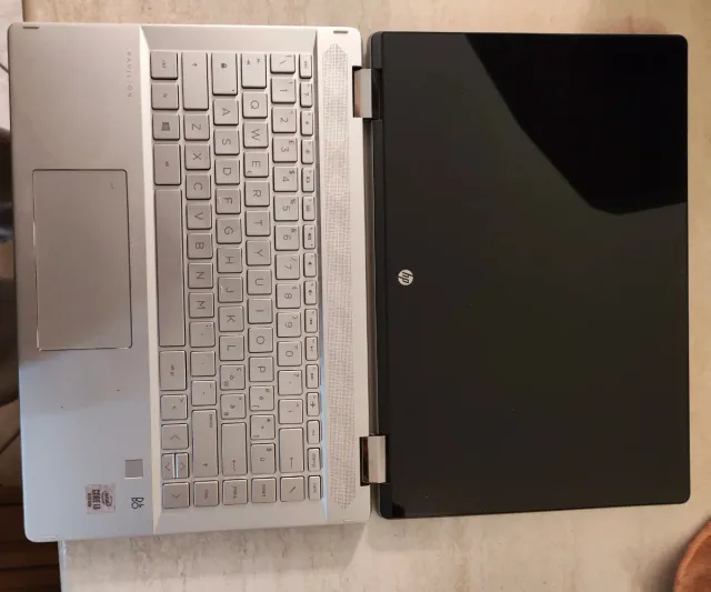 HP Pavilion x360 14 Touch 2in1