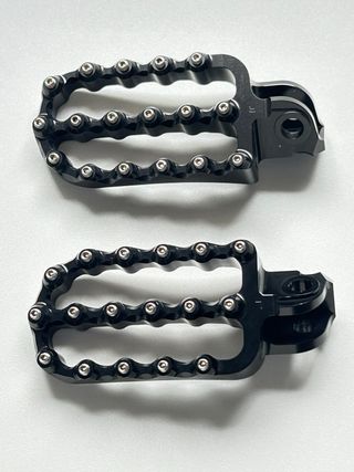 Estriberas KTM Grandes Negras