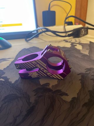 Potencia ENLEE RE-100 Morada