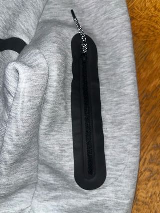 Sudadera Nike Tech Gris