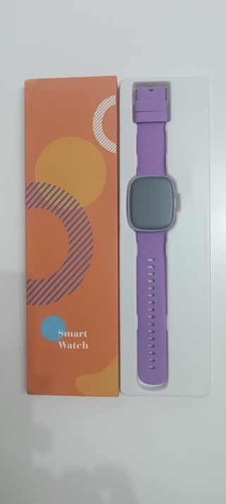 Reloj digital morado