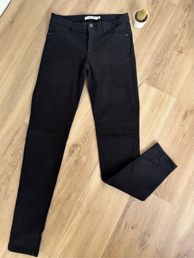Pantalón negro Naf Naf mujer