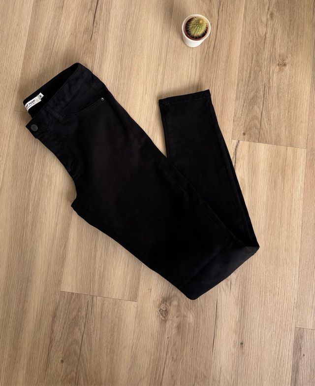 Pantalón negro Naf Naf mujer