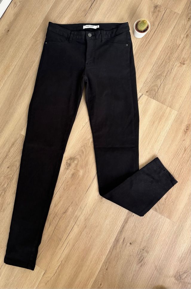 Pantalón negro Naf Naf mujer