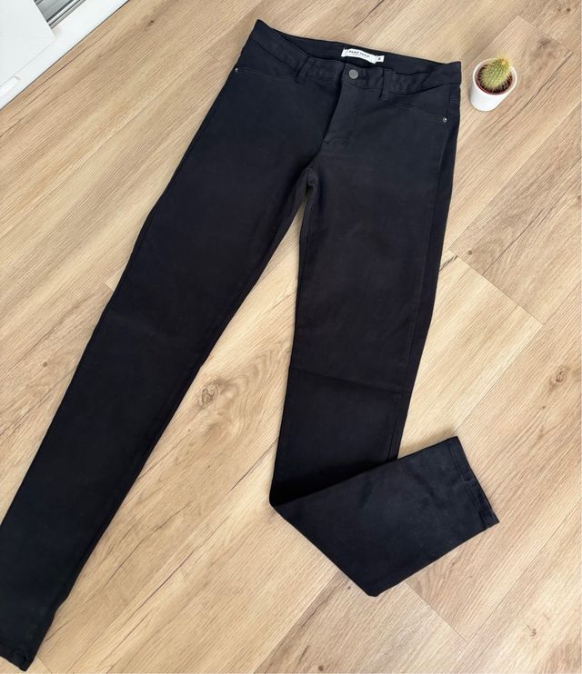 Pantalón negro Naf Naf mujer