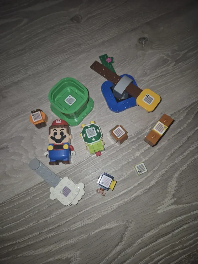 LEGO Super Mario 71360 Starter Course