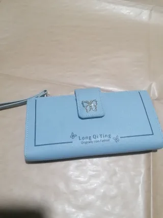 Borsello donna azzurro con farfalla