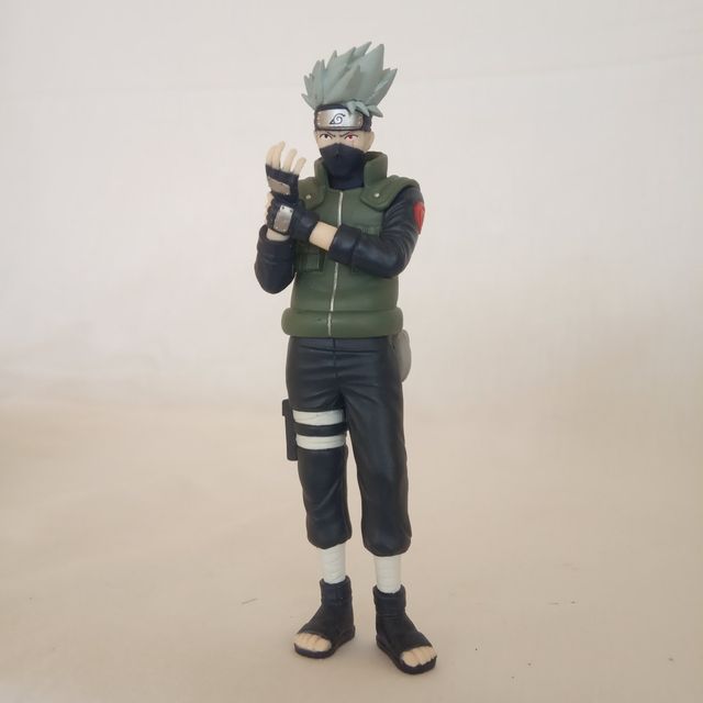 Set di 3 Figure: Naruto, Kakashi, Sasuke 11,5 cm