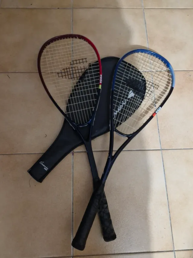 2 Raquetas de Squash con funda