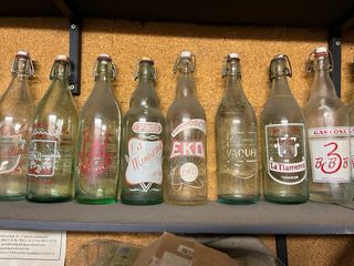 Bottiglie di Gassosa Antiche di Vari Marchi