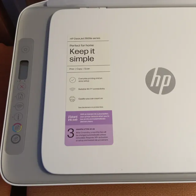 Impresora HP DeskJet 2820e