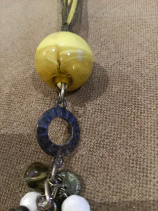 Collar largo con colgantes