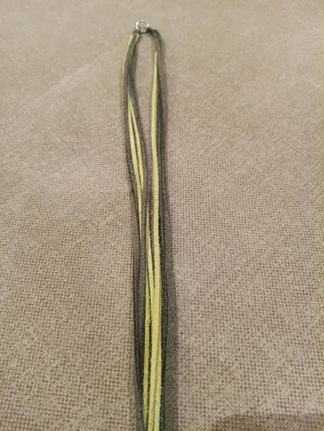 Collar largo con colgantes