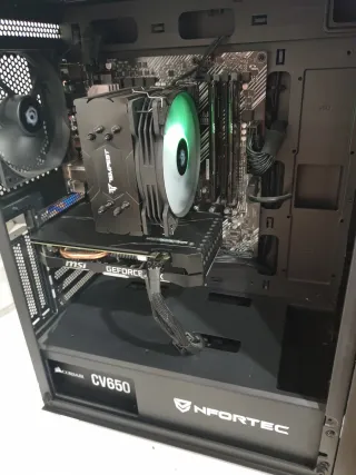 Torre Gaming Nfortec Negra