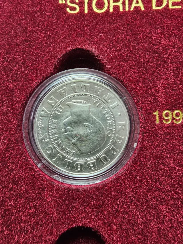 Cofanetto Storia della Lira FDC - 1999+2001