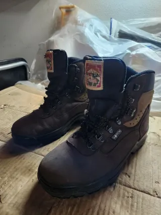 Botas Notton Marrones y Beige.