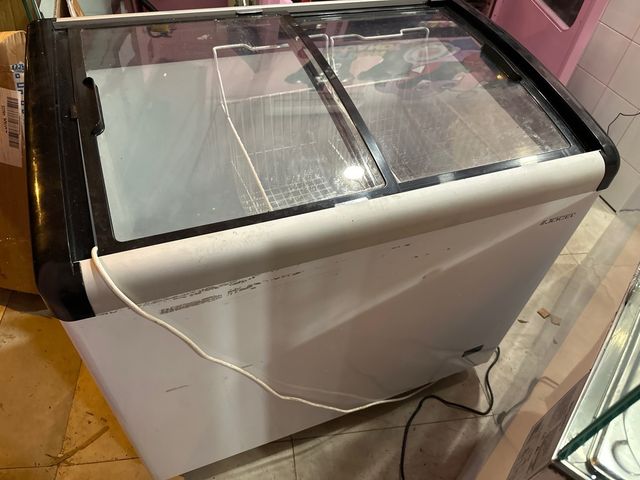 Arcón Congelador Cristal