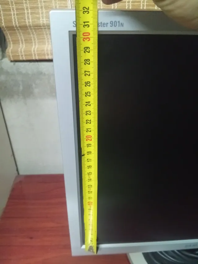 Samsung SyncMaster 901n Monitor