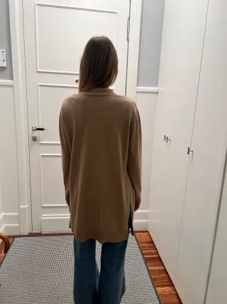 Chaqueta larga Massimo Dutti beige/dorada