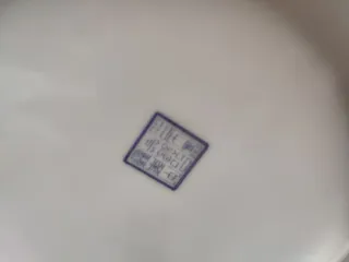 Antichi piatti giapponesi con motivo di Geisha