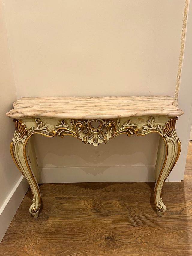 mueble auxiliar de palacio