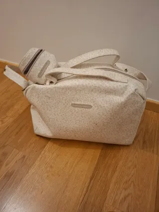 Mala maternidade + muda fraldas+porta chupetas