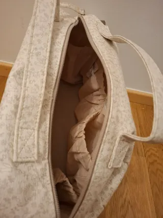 Mala maternidade + muda fraldas+porta chupetas