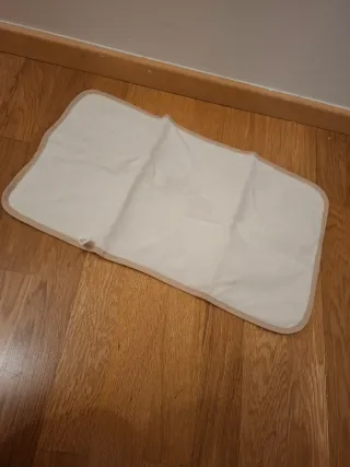 Mala maternidade + muda fraldas+porta chupetas