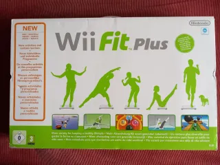 Tabla Wii Fit Plus, juego y accesorios.