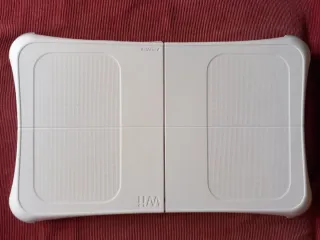 Tabla Wii Fit Plus, juego y accesorios.