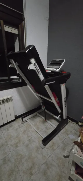 Cinta de Correr Reebok Jet 300