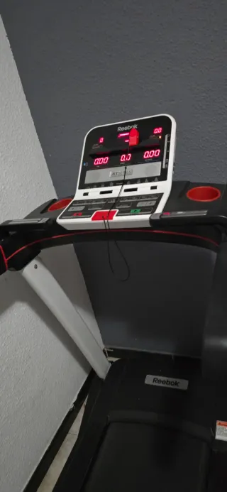 Cinta de Correr Reebok Jet 300