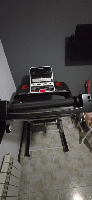 Cinta de Correr Reebok Jet 300