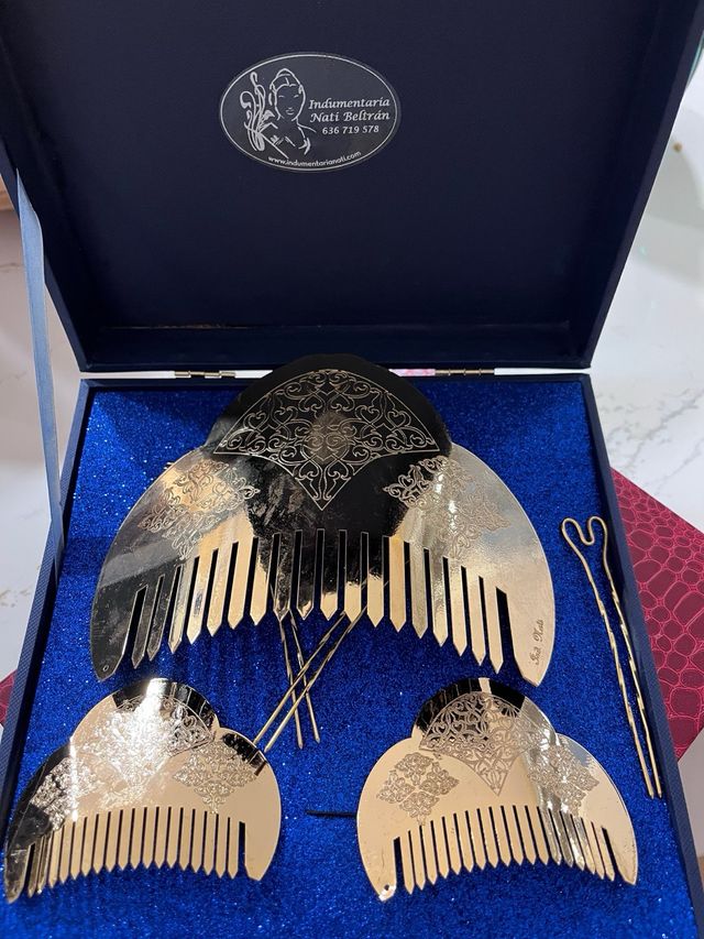 Peinetas Falleras Doradas