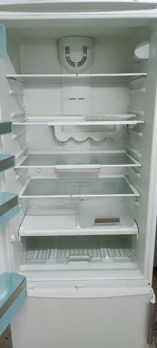 Nevera Siemens No Frost A+ 200x70