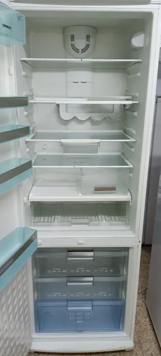Nevera Siemens No Frost A+ 200x70