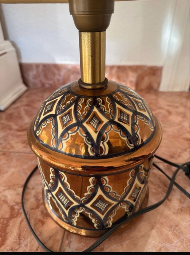 Lámpara vintage cerámica y metal