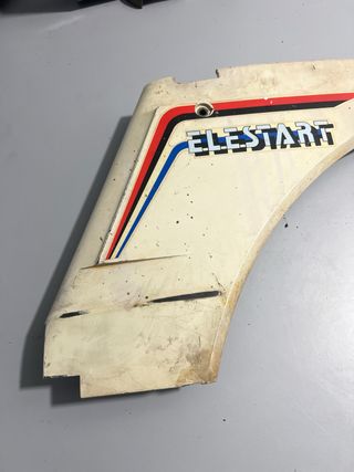 Chapa lateral Vespino XE Elestart Izquierda
