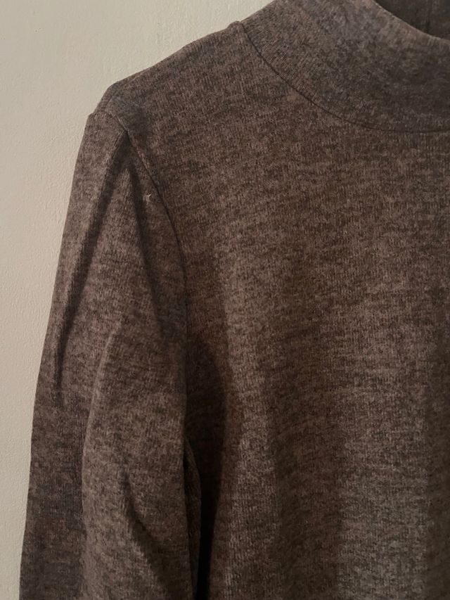 Vestido de punto Zara marrón