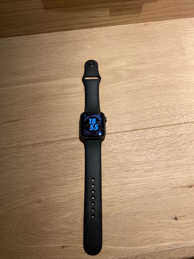 Apple Watch SE 40mm