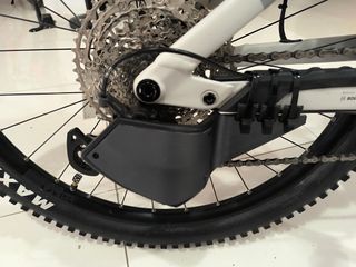 Bicicleta Eléctrica Cube 160 SLX 27.5 CARBONO