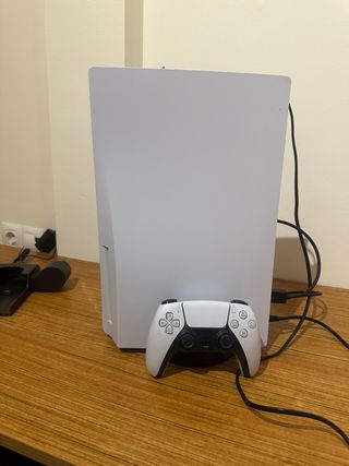 PlayStation 5 disco + Mando